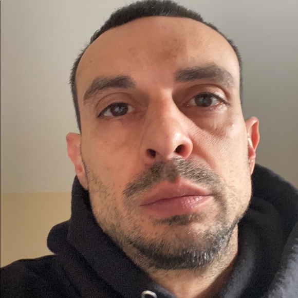 Meet your Posher, Frank - Picture 1 of 1